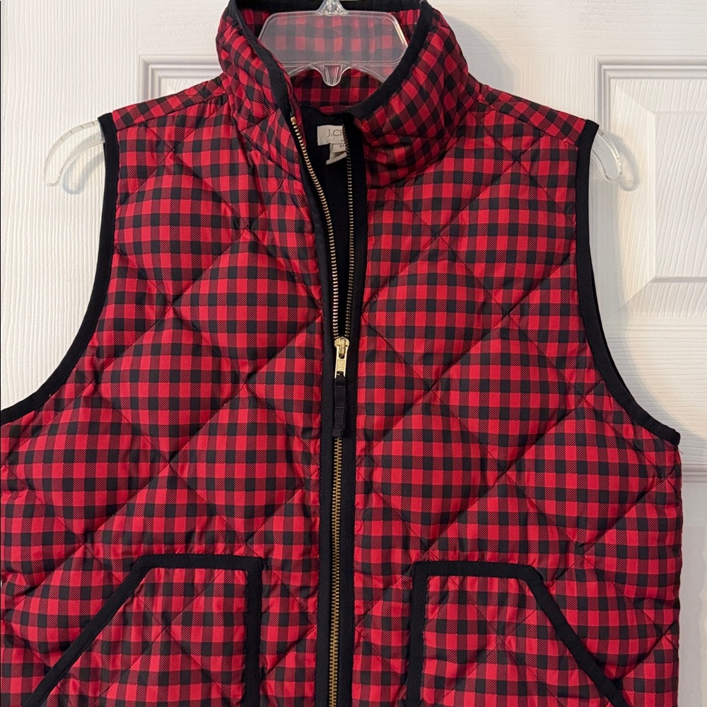 J. Crew Red and Black Plaid Vest length 28” bust 36” two front pockets - Picture 2 of 8